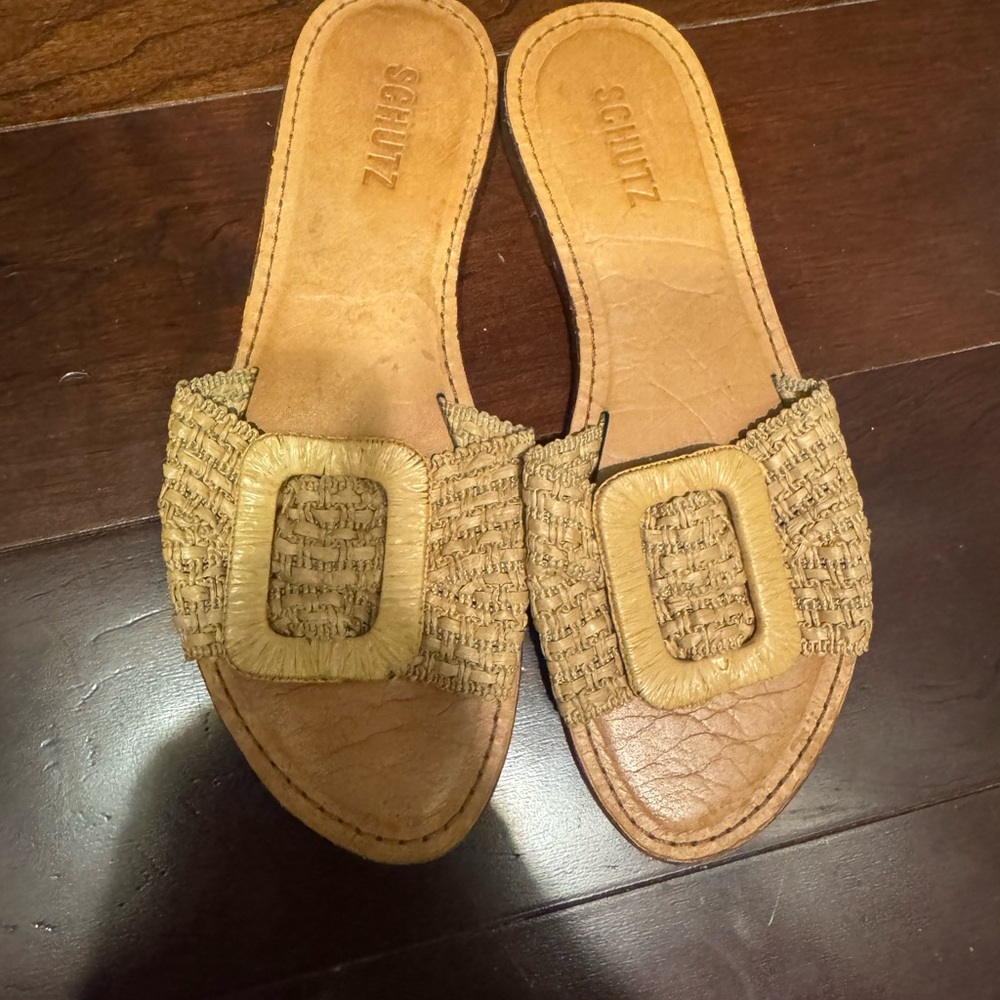 SCHUTZ Beige Woven Buckle Sandals